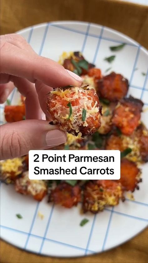 Parmesan Smashed Carrots | carrot, sugar, olive oil, fiber, recipe | Crispy on the outside, sweet and tender on the inside, these smashed carrots are about to become your new favorite side. What you’ll need: ✨ Carrots -... | By WW Steamed Carrots Recipe, Steam Carrots, Smashed Carrots, Brown Sugar Carrots, Track Diet, Carrot Chips, Steamed Carrots, Cheese Crisps, Steamer Basket