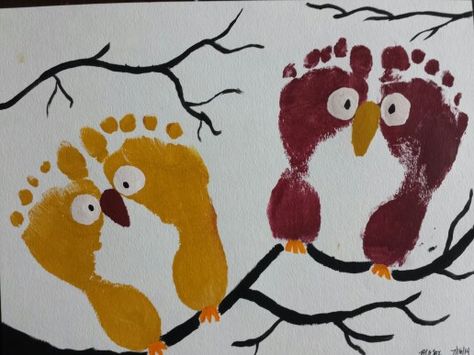 Owl Footprint Art, Baby Footprint Crafts, Daycare Art, Infant Crafts, Thanksgiving Board, Daycare Curriculum, Preschool Patterns, November Baby, Footprint Crafts