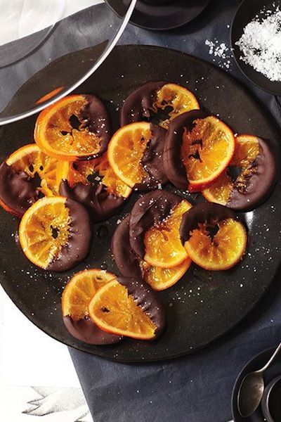 candied orange dipped in chocolate, from sweet paul Candied Orange Slices, Citrus Desserts, Sweet Paul Magazine, Candied Orange, Dipped In Chocolate, Sweet Delights, Chocolate Orange, Chocolate Dipped, Sweets Treats