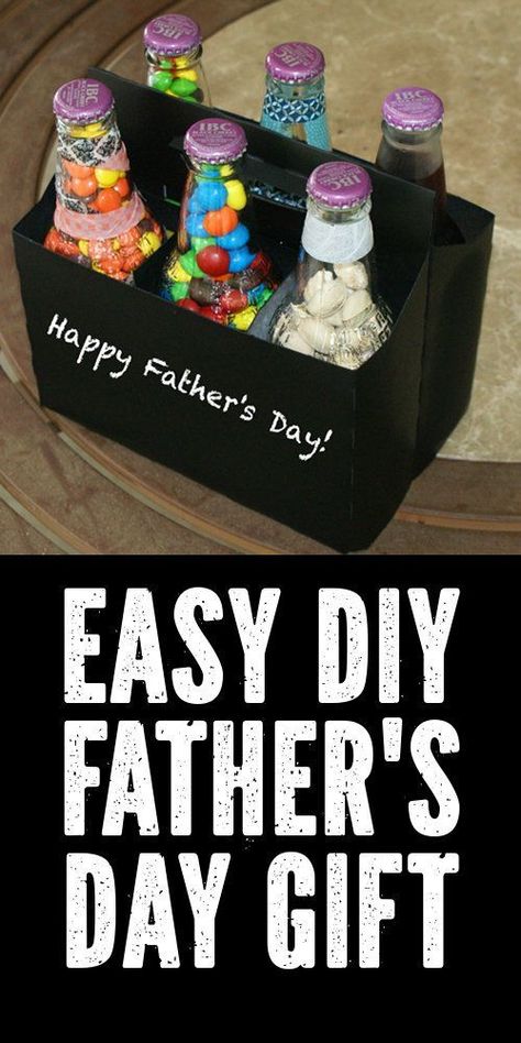 If you're looking for a DIY Father's Day gift idea that the kids can make, then you've come to the right place. This fun candy and treat filled six pack for Father's Day comes complete with a six pack chalkboard treat carrier for writing your own custom message! Diy Gifts For Christmas, Diy Father's Day Crafts, Diy Father's Day, Homemade Fathers Day Gifts, Kids Homemade, Diy Gifts For Dad, Cadeau Parents, Diy Gifts For Mom, Diy Xmas Gifts