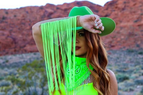 Neon Western Outfit, Neon Cowgirl Party, Neon Cowboy Outfit, Neon Cowgirl Outfit, Faster Horses Outfit, Ccmf Outfits, Neon Cowgirl Aesthetic, Horses Outfit, Stagecoach 2024