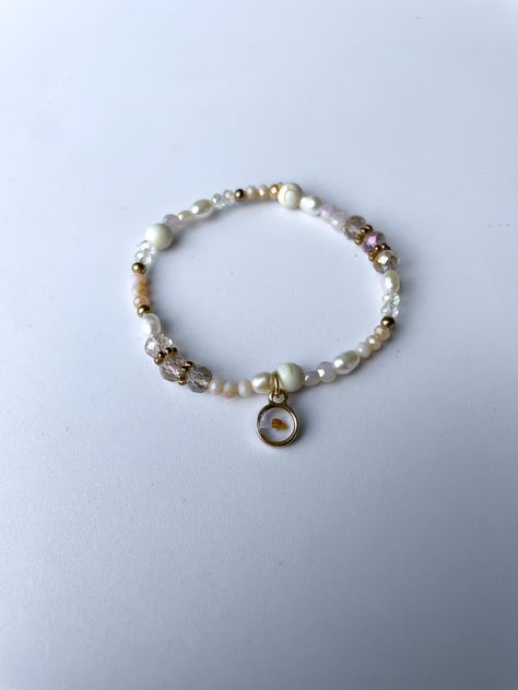 gold, tan, white, simple, women, dainty, wire bracelet, elastic, strechy, handmade, jewelry, aesthetic Braclet Aesthetic, Bracelet Aesthetic, Jewelry Aesthetic, Bracelet Simple, Bracelet Ideas, Elastic Bracelet, Wire Bracelet, Handmade Bracelet, Handmade Bracelets