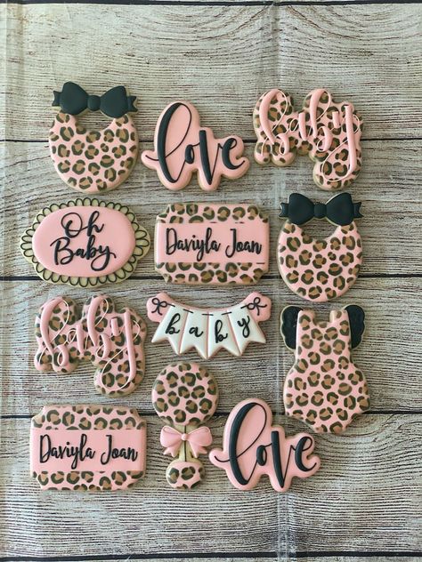 Cheetah Print Baby Shower Cookie Set/oh Baby Cookies/cheetah - Etsy Cheetah Print Party Theme, Leopard Print Baby Shower Ideas, Cheetah Print Baby Shower Ideas, Leopard Baby Shower Ideas, Cheetah Baby Shower Ideas, Cheetah Print Cookies, Leopard Print Cookies, Cheetah Cookies, Baby Shower Cookies For Girl