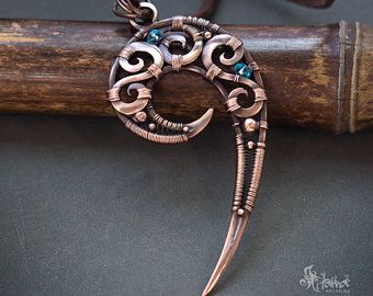 Spiral long copper pendant // Spiral wire wrapped pendant // Spiral pendant necklace // Copper wire wrapped jewelry necklace Wire Wrap Necklace, Wire Jewelery, Wire Wrap Jewelry Designs, Wire Wrapped Jewelry Diy, Rings Ideas, Wire Wrapped Jewelry Tutorials, Wrap Necklace, Wire Jewelry Designs, Diy Wire Jewelry