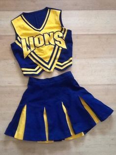 Cheer Costumes, Cardinals Nfl, Cheerleader Costume, Cheerleading Uniforms, Cheer Outfits, Cheer Uniform, Cheerleading Outfits, Cheer Dance, Cheer Pictures