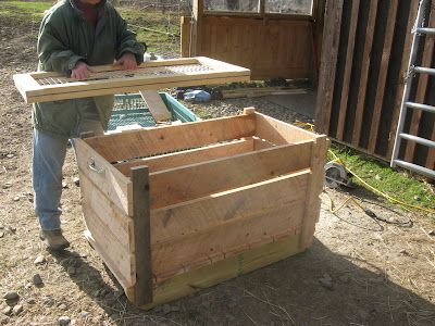 The Dancing Donkey: Slow Feeder Horse Slow Feeder, Donkey Care, Hay Feeder For Horses, Hay Box, Horse Feeder, Horse Farm Ideas, Horse Hay, Barn Hacks, Diy Horse Barn