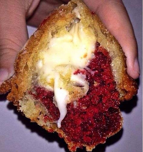 Reddit - food - Deep fried red velvet cake and cream cheese.. I'll just leave this here. Deep Fried Cake, Red Velvet Cheesecake, Recipe Example, Cake With Cream Cheese Frosting, With Cream Cheese Frosting, Cake With Cream Cheese, Velvet Cake, Red Velvet Cake, Recipe Images