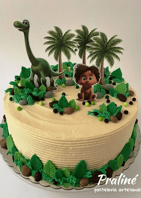 Cake Designs Dinosaur, Arlo Cake The Good Dinosaur, The Good Dinosaur Party Ideas, Dinosaur Cake Ideas Boys, Dinosaur Birthday Cake Ideas, Dinosaur Theme Cake, Dino Theme Cake, Dinosaur Birthday Cake, The Good Dinosaur Cake