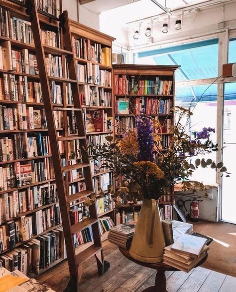 #bookshop #career #dreamlife Dream Bookstore, London Bookstore, Bookshop Café, Bookstore Aesthetic, Bookstore Design, Library Cafe, Bookstore Cafe, Cozy Coffee Shop, Dream Library