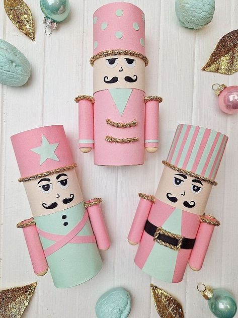 Kids Christmas Table Ideas, Nutcracker Crafts, Christmas Tutorial, Ward Christmas Party, Toilet Roll Craft, Christmas Arts And Crafts, Noel Diy, Toilet Paper Roll Crafts, Paper Roll Crafts