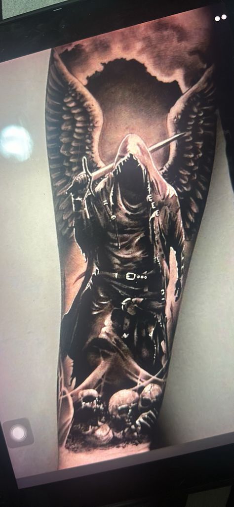 Guardian Angel Tattoo Designs For Men, Lucifer Tattoo Design Angel, Arc Angel Tattoo, Arc Angel Michael Tattoo, Angel Warrior Male, Angel Warrior Tattoo, Armor Of God Tattoo, Guardian Angel Tattoo Designs, Calf Tattoo Men