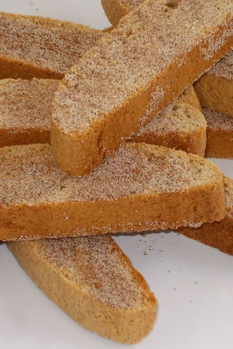 These cinnamon sugar biscotti is a quick and easy biscotti recipe! Bake the best biscotti using cinnamon, sugar, and vanilla. You will love baking this biscotti recipe for an easy dessert recipe, easy cookie recipe, or easy bread recipe! Italian Anisette Cookies, Butterball Cookies, Italian Fig Cookies, Cranberry Pistachio Biscotti, Italian Almond Cookies, Pistachio Biscotti, Sesame Cookies, Italian Cream Cakes, Cranberry Pistachio