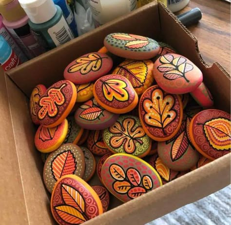 Fall Leaves by scribblystones River Stones Crafts, Rock Projects, Hippie Crafts, Mandala Dotting, Melanie C, Fall Rock, Inspirational Rocks, Rock Flowers, Mandala Painted Rocks