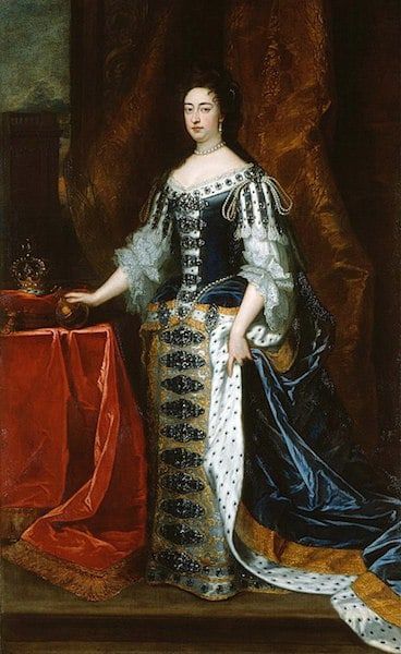 Portrait of Queen Mary II of England (1662-1694) by Godfrey Kneller, 1690 Baroque Portrait, Baroque Women, Red Characters, Queen Mary Ii, House Of Stuart, English Monarchs, Vampire Princess, 17th Century Fashion, Rococo Art