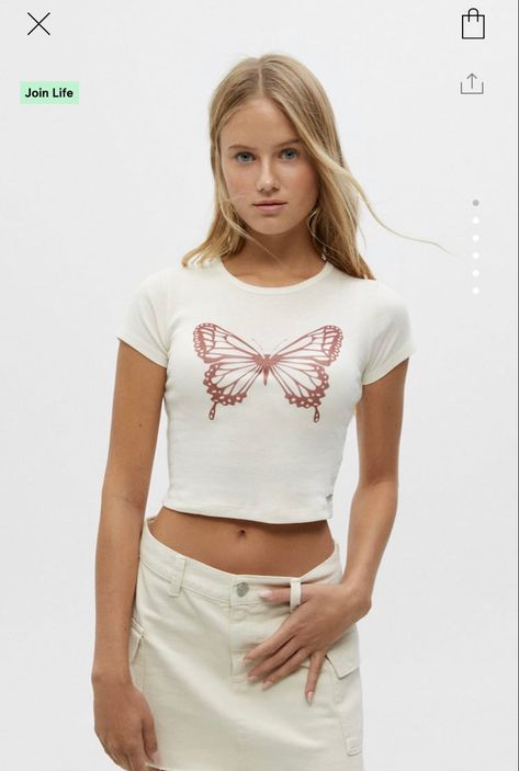 Womens Cargo Trousers, Pull And Bear, Trouser Outfits, Butterfly Shirts, Butterfly Graphic, Butterfly Top, Peinados Fáciles Para Cabello Corto, Pull & Bear, Cargo Trousers