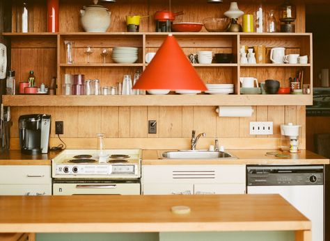 Kitchen Colours, Jens Risom, Beautiful Kitchen Designs, Block Island, American Furniture, Cabin Life, Island Home, Kitchen Reno, Furniture Designer