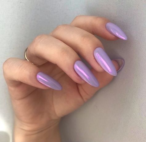 @arosebabyy 🦋 Beautiful Wedding Nails, Latest Nails, Purple Chrome Nails, Nail Designs Ideas, Lilac Nails, Nails Arts, Wow Nails, Purple Nail Designs, Purple Nail