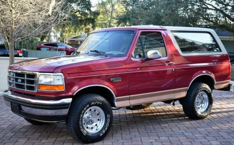 1994 Ford Bronco, 1995 Bronco, 1994 Bronco, Ford Bronco 1996, 1982 Ford Bronco, 1980s Ford Bronco, Two Tone Paint, Ford Suv, Best Barns