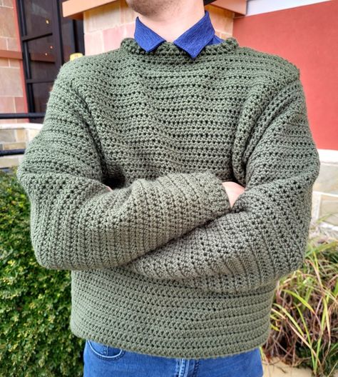 Yarnspiration pattern Mens Sweater Crochet, Mens Crochet Sweater, Sweater Pattern Free, Mens Crochet, Mens Winter Sweaters, Crochet Sweater Design, Crochet Long Sleeve Tops, Crochet Sweater Pattern, Crochet Men