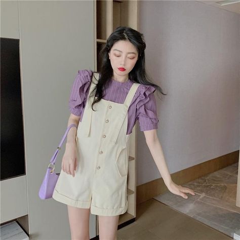 Style Salopette, Casual College Outfits, Trendy Dress Outfits, Purple Outfits, Kawaii Fashion Outfits, Korean Fashion Dress, Street Style Outfit, Looks Vintage, Kawaii Fashion