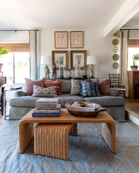 <em>Our oversized comfy couch is roomy enough for all of us (Milly included ) to cuddle up and watch movies. The layout works for entertaining as well, but does not lack in style and aesthetics. I love being surrounded by my precious collection of antique Santos as well as my beloved potted plants.</em> Credit: <a href="https://www.jessicabrydsonphotography.com/">Jessica Brydson</a> Blue Grey Sofa, Eclectic Vintage Bedroom, Gray Sofa Styling, Living Room Decor Grey Couch, Living Room Zones, Coffee Table Decor Ideas, Best Coffee Table, Grey Sofa Living Room, Grey Couch