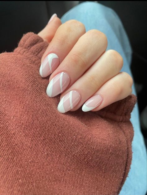 Swirl Nails, Nail Decor, Makeup Nails Art, Manicure Nail Designs, French Manicure Nails, Nice Nails, Manicure Nails, School Aesthetic, Chic Nails