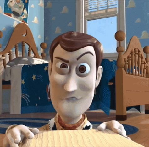 Woody Laughing In Fire, Woody And Kleiny Videos, Toy Story Funny, Woody Pride, Creepy Woody, Woody Meme Funny, Scared Face, Staring Contest, Toy Story Memes Funny