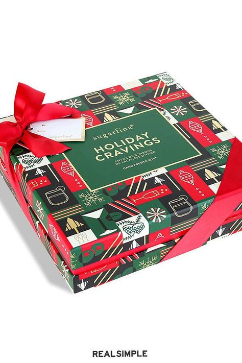 Christmas Packaging Design, Christmas Candy Gifts, Merry Berry, Online Candy Store, Christmas Gift Packaging, Top Christmas Gifts, Candy Gift Box, Custom Candy, Candy Christmas