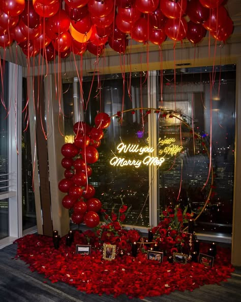 Picturesque Proposal Background Balloon Proposal Ideas, Marry Me Decorations, Marry Me Decor, Proposal Decor Ideas, Proposal Background, Valentines Day Room Decor, Valentines Day Proposal, Wedding Proposal Ideas Engagement, Balloon Proposal