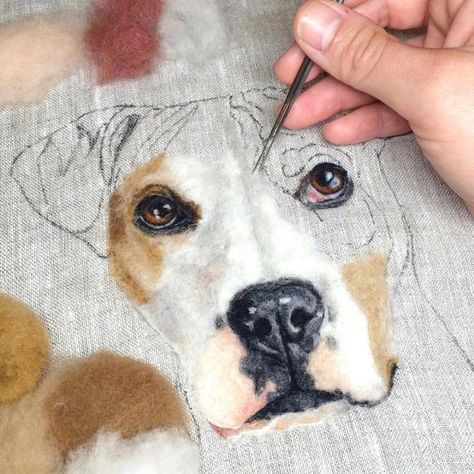 Tovad Ull, Painting Faces, Needle Felting Diy, Felt Pictures, Needle Felting Tutorials, Animal Portraits, Felt Embroidery, Felt Dogs, Needle Felting Projects