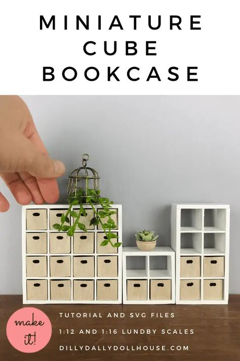 Polymer Clay Miniatures Doll Houses, Make Dollhouse Furniture, Diy Dollhouse Accessories, Dollhouse Furniture Tutorials, Bookcase Shelf, Diy Barbie House, Dollhouse Tutorials, Dollhouse Miniature Tutorials, Doll Furniture Diy