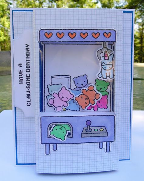 MyHandMadeHomeMadeLife: CLAW MACHINE CARD slider card Diy Claw Machine, Paper Claws, Card Slider, Scrapbooking Layouts Baby, Lawn Fawn Cards, Claw Machine, Wink Of Stella, The Claw, Diy Creative Crafts