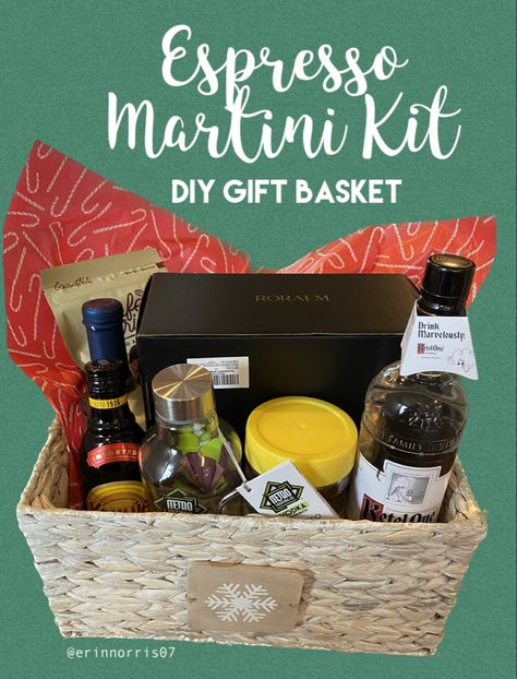 Kahlua Gift Basket Ideas, Espresso Martini Gift Set, Espresso Martini Kit Gift, Espresso Martini Gift Basket Ideas, Espresso Martini Gift Basket, Martini Gift Basket Ideas, Martini Gift Basket, Martini Gift Ideas, Espresso Martini Gift