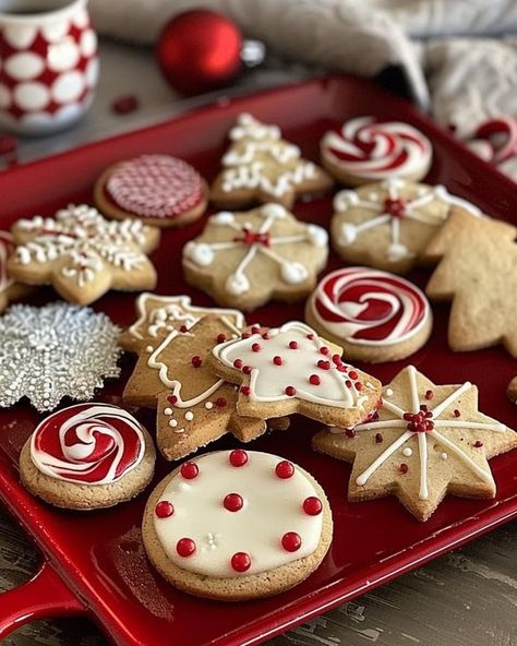 Pastry Recipes Christmas, Recipes Christmas Cookies, Easy Air Fryer Recipes, Christmas Wallpaper Backgrounds, Recipes Christmas, Easy Air Fryer, Baking Pastry, Christmas Sweets, Christmas Cookies Decorated