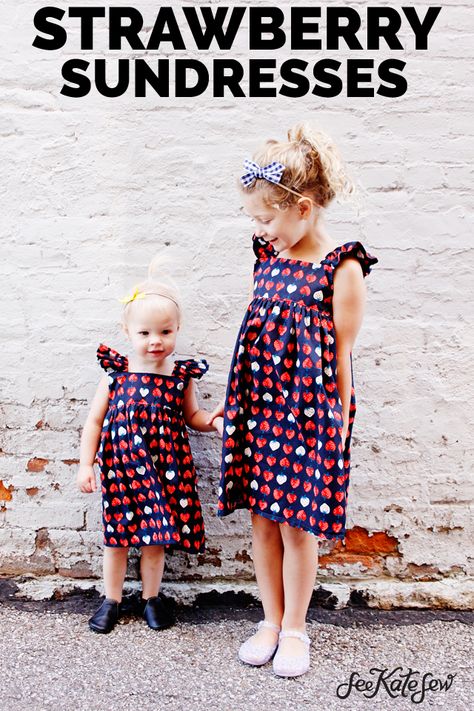 Easy Summer Dress Pattern, Easy Girls Dress, Floor Printable, Girls Dress Pattern Free, Summer Dress Pattern, Summer Dresses Diy, Strawberry Fabric, Kids Clothes Diy, Kids Summer Dresses