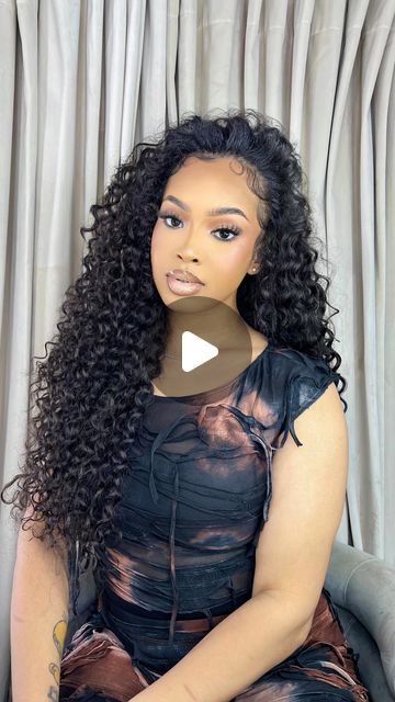 𝑪𝒊𝒂𝒓𝒂 𝑫𝒂𝒏𝒊𝒆𝒍 on Instagram: "The Passion Wave bundles are Top Tier!💕✨ @hairsofab this definitely a look! I’ve received nothing but compliments since I tried this flip over quick weave! I used 4-26” passion wave bundles to achieve this look." Quickweave Flip Over Method, Flip Over Weave Sew Ins, Body Wave Quick Weave Hairstyles, Flip Over Method Quick Weave, Flip Over Sew In, Flip Over Quick Weave, Curly Weaves, Quick Weave Hairstyles, Quick Weave