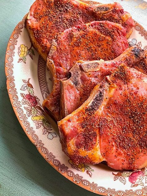 Pellet Grill Pork Chops, Smoked Pork Steaks Recipe, Traeger Pork Chops, Pit Boss Pellet Grill Recipes, Smoked Pork Recipes, Pellet Smoker Recipes, Bbq Rub Recipe, Pork Spices, Pork Steak Recipe