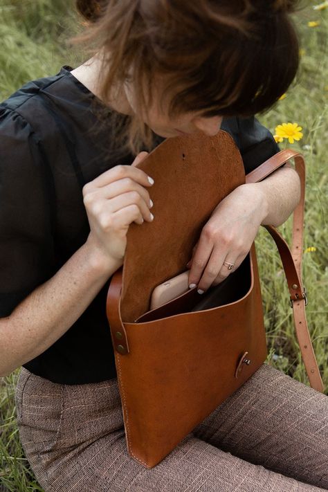 Artisan Craft Kits - Leather & Woodworking | The Crafter's Box Sling Bag Outfit, Leather Bag Tutorial, Leather Bag Design, Saddle Stitch, Leather Bag Pattern, Handmade Leather Belt, Diy Leather Bag, Leather Craftsmen, Leather Workshop