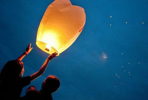 Lantern Quotes, Paper Lantern Making, Wish Lanterns, Sky Lantern, Flying Lantern, Chinese Paper Lanterns, Floating Lanterns, Sky Lanterns, Wedding Lanterns