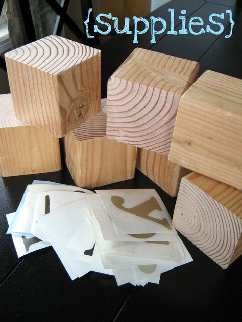 Wood Blocks Craft DIY You can spell several words with just one set of 7 blocks! Kids Woodworking, Wood Block Crafts, Block Craft, Sell Diy, Wood Christmas, Craft Tutorial, Into The Woods, Scrap Wood, Crafty Craft