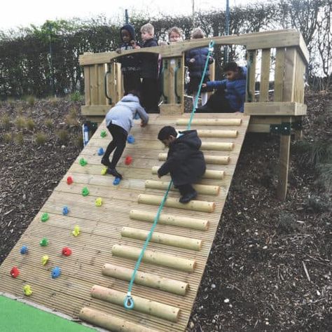 Play Area On Sloped Yard, Kid Friendly Backyard, Backyard Playset, Kids Yard, Sloped Yard, Sloped Backyard, Outdoor Play Areas, Diy Playground, Kids Outdoor Play