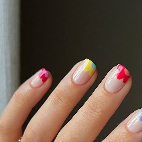 Dana - Nail Inspo | Easy corner nail art 🌼🥝🩷 1, 2, 3, 4, or 5? 🤔

1. Colorful flowers
2. Fruit salad nails 
3. Green flowers
4. Colorful dots 
5. Pink hearts... | Instagram Natural Nails Summer, Heart Nails French, Nail Inspo Natural Nails, Flower Manicure, Nail Art Cute, Fruit Nails, Nails Floral, Nails Heart, Nails Flower