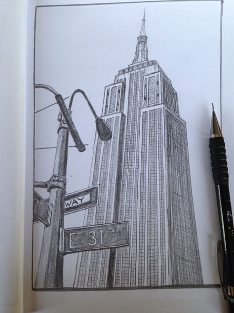 Empire State Building, New York Sketch drawing New York Sketch, Buildings Sketch Architecture, Nyc Drawing, Perspective Architecture, New York Drawing, Skyline Drawing, New York Painting, New York Buildings, Architecture Drawing Sketchbooks