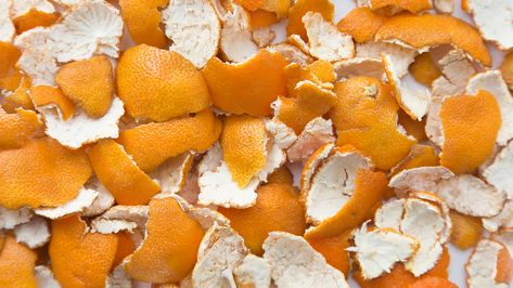 Whiten Underarms Fast, Smelly Fridge, How To Whiten Underarms, Potato Juice, Orange Peels, Orange Party, Orange Wedges, Dark Underarms, Diy Body Scrub