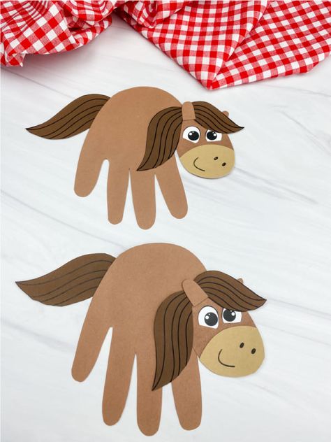 Horse Art And Craft For Preschool, Horse Craft For Kindergarten, Horse Handprint Craft, Horse Handprint Art, Horse Crafts For Toddlers, Horse Craft Preschool, Handprint Horse, Horse Template Free Printable, Farm Animal Crafts For Preschoolers