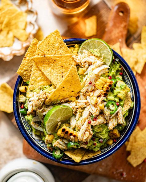 Lobster Guacamole, Crab Guacamole, Guacamole Dip Recipes, Lump Crab Meat, Seafood Salad Pasta, Guacamole Ingredients, 7 Fishes, Guacamole Dip, Best Macaroni Salad