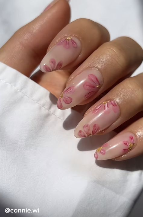 Summery Nails, Her Nails, Soft Nails, Girls Nails, Nail Charms, Funky Nails, Floral Nails, Chic Nails, Flower Nails