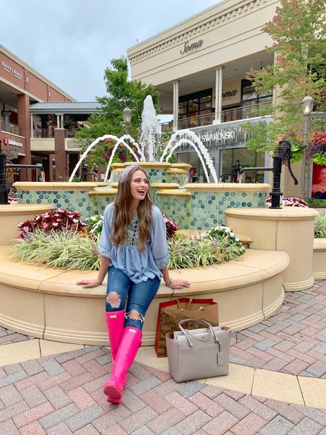 Colorful and Preppy Early Fall Look + Summer Bucket List Recap. | Southern Belle in Training Fall List, Look Summer, Hunter Outfit, Skyline Drive, Fall Bucket List, Lake Beach, Summer Bucket List, Summer Bucket Lists, Summer Bucket