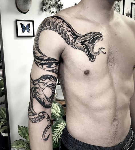 Vampire Tattoo Designs, Shen Long Tattoo, Arm Tattoos For Guys Forearm, Cobra Tattoo, Snake Tattoo Design, Snake Tattoo, Elegant Tattoos, Tattoo Sleeve Designs, Back Tattoos