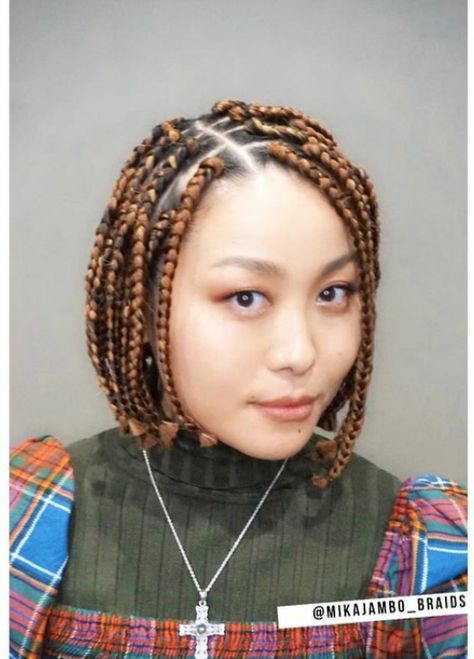 20 Beautiful Bob Braids You Will Love - The Glossychic Knotless Braids Bob Style, Short Bob Box Braids Styles, Bob Braids Hairstyles Short, Bob Box Braids Styles Shoulder Length, Short Box Braids Styles Shoulder Length, Bob Cornrow Braids, Short Bob Braids Black Women, Box Braids Bob Shoulder Length, Bob Twists Braids